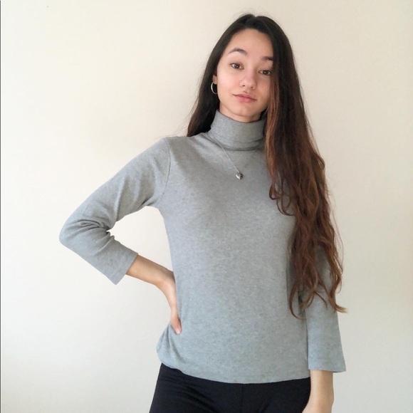 Grey turtleneck size small - Picture 3 of 4